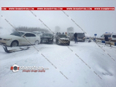 Երևան-Սևան ճանապարհին մերկասառույցի պատճառով բախվել են 30-ից ավելի ավտոմեքենաներ. խցանումն անցնում է մի քանի կիլոմետրը
