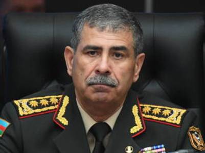 Azerbaijani Defense Minister visits Pakistan