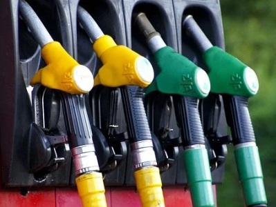 Sri Lankan authorities deploy troops near gas stations in connection with protests amid fuel shortages