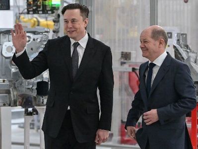 Մասկն ու Շոլցը Tesla-ի Գիգաֆաբրիկա են բացել Գերմանիայում