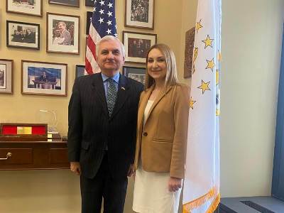 Ambassador Lilit Makunts, US Senator Jack Reed discuss process of normalization of Armenia-Turkey relations