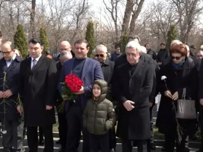 Armenia ex-President Serzh Sargsyan, former ruling party pay tribute to late statesman Andranik Margaryan