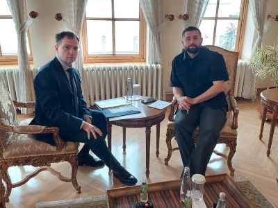 Russia-Ukraine talks underway in Istanbul
