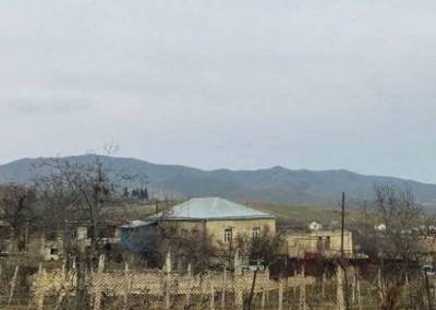Newspaper: Azerbaijan is destroying Armenian graves