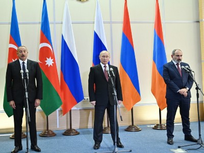 Putin discusses situation in Karabakh with Pashinyan, Aliyev