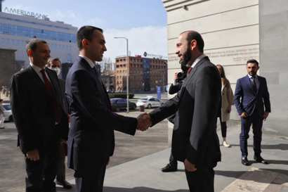 Italian Foreign Minister arrives in Armenia