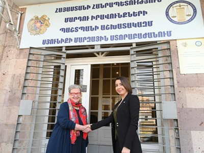 ՀՀ ՄԻՊ-ի այցը Սյունիք շարունակվում է. փակ հանդիպում են ունեցել գերեվարված քաղաքացու հարազատի հետ