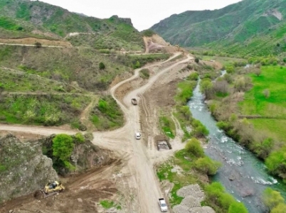Azerbaijan is building new road for Armenians to bypass Lachin corridor