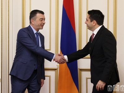 Armenia parliament speaker receives Jordan senate delegation