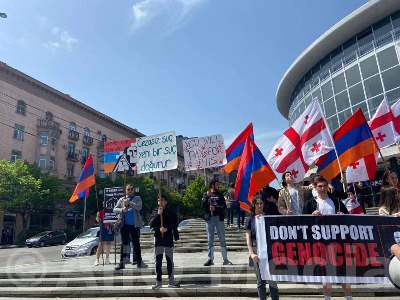 В Тбилиси по инициативе армян Грузии проходит шествие «Не поддерживайте геноцид!»