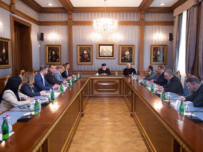 Сирийский парламентарий: Мы продолжаем поддерживать армян