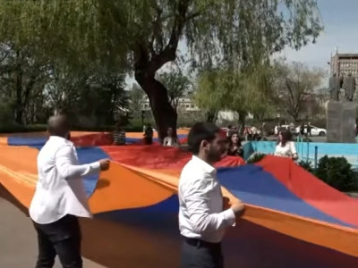 Opposition youth hold protest actions at Yerevan universities