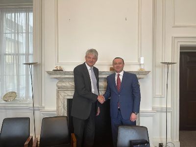 Արմեն Գրիգորյանը հանդիպել է Միացյալ Թագավորության Ազգային անվտանգության խորհրդի քարտուղար Սըր Սթիվեն Լովգրովի հետ
