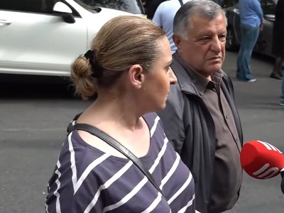 «Մեքենայով մտավ ժողովրդի մեջ». զոհված զինծառայողների ծնողների երթի ընթացքում իրավիճակը լարվեց