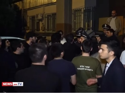 Դու հարբած ես, հարբածը դու ես․ միջադեպ՝ ՀՅԴ–ական երիտասարդի եւ ոստիկանի միջեւ
