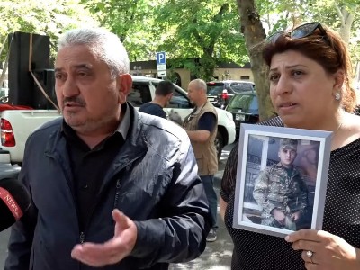 Եթե Փաշինյանը գերագույն գլխավոր հրամանատարն էր, ապա ո՞ւմ կարծիքն էր ուզում հարցնել. Զոհված զինծառայողի հայր