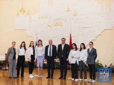 ՌԴ դեսպանն ընդունել է Կապան քաղաքի ավագ դպրոցի աշակերտների համար «Ինտեգրացիա» ինտերակտիվ խաղի հաղթողներին