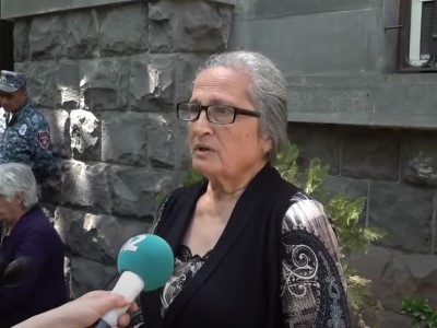 Փաշինյանը որդուս գլուխը կերավ, թոռնիկս անհետ կորած է, մյուս որդովս էլ ահաբեկում է, որ չխոսեմ․ զոհված զինծառայողի մայր