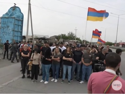Resistance Movement marches reaching Yerevan