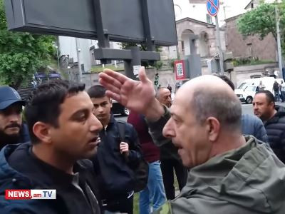 Police beat reporters, obstruct their work in Yerevan