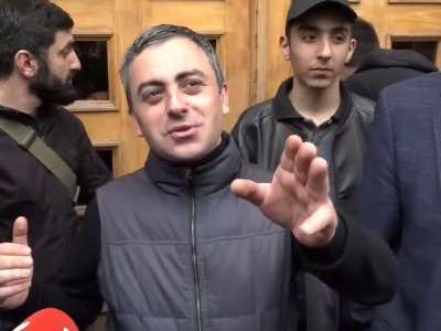 Ասածներիդ համար պատասխան ես տալու. մյուս անգամ չենք գալու կանգնենք՝ ստեղ. Սաղաթելյանը՝ Հյուսիսային համալսարանի ռեկտորին