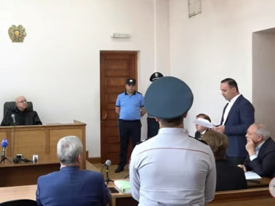 Աղվան Հովսեփյանի պաշտպանները դատավոր Մնացական Մարտիրոսյանին ինքնաբացարկի միջնորդություն ներկայացրին