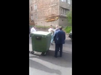 «Միացեք մեր պայքարին». «Դիմադրություն» շարժման մասնակիցները փակել են Նոր Նորքում Մոլդովական փողոցը