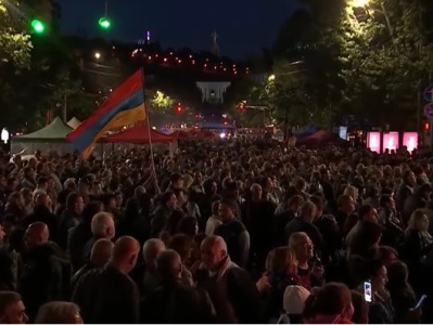Resistance Movement marchers return to France Square