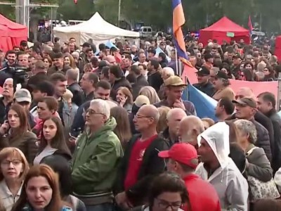 Resistance Movement rallies in France Square