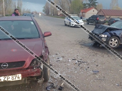 Ավտովթար՝ Արագածոտնի մարզում. բախվել են 2 Opel-ներն ու GAZ 3110-ը, կա 4 վիրավոր (ֆոտո)