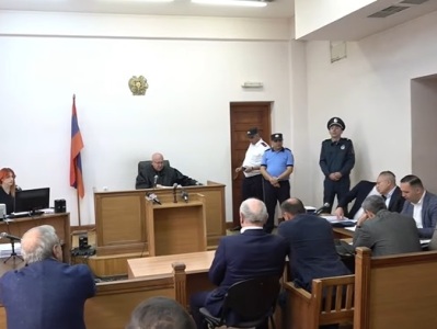Ընթանում է Աղվան Հովսեփյանի գործով դատական նիստը (ուղիղ)