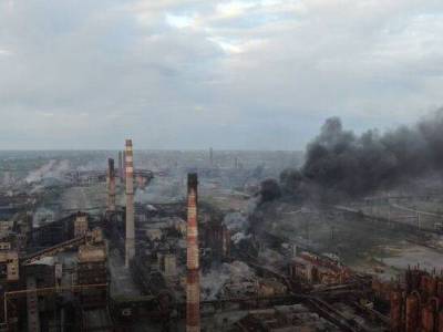 Media: Ukrainian military is being taken out of  Azovstal in Mariupol
