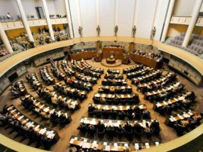 Finnish parliament approves application for NATO membership