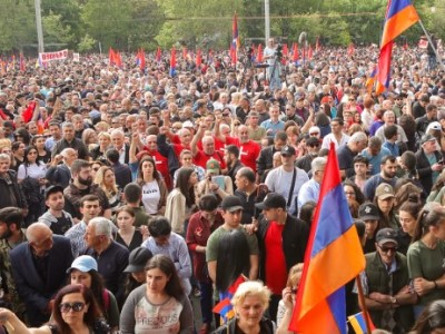 Opposition Resistance Movement kicks off in Yerevan