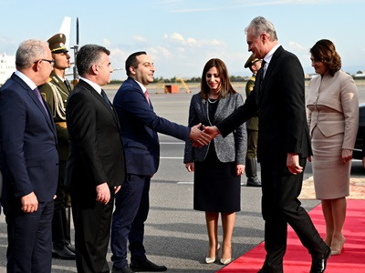 Lithuanian President arrives in Armenia
