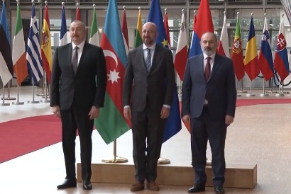 Nikol Pashinyan, Charles Michel and Ilham Aliyev start trilateral meeting in Brussels