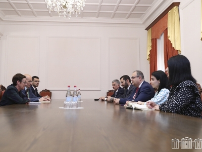 Armenia-France parliamentary friendship group meets France envoy