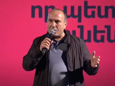 Եկեղեցին ոչ թե պետք է հայտարարություն անի, այլ խաչով առաջնորդի. սա ազգային-ազատագրական պայքար է. Տարոն Տոնոյան