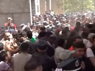 Protesters return to 3rd building of Armenia government, clashes break out
