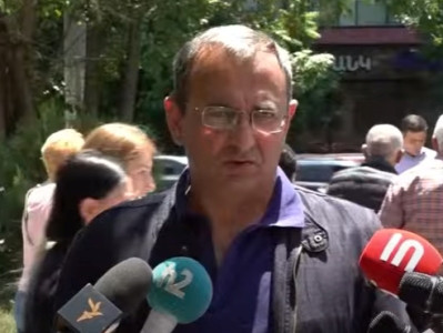 Դատական նիստը նշանակված էր կես ժամ ռեժիմով. Փաշինյանի դեմ բողոքի քննությունը կրկին հետաձգվեց