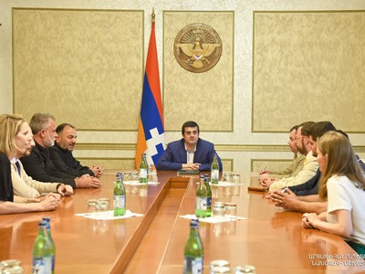 Արցախի նախագահն ընդունել է «SOS Արևելքի քրիստոնյաներ» կազմակերպության պատասխանատուներին