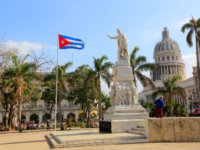 US lifts restrictions on Cuba flights