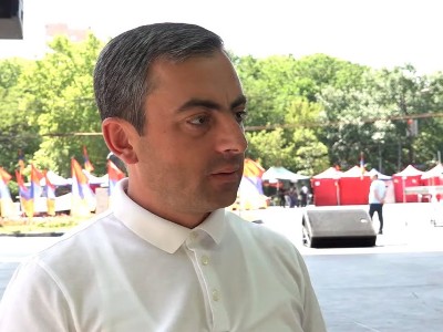 Մի հարց ենք տվել, իրենք 72 հոգով չեն կարողանում պատասխանել. Իշխան Սաղաթելյանը՝ իշխանությանը