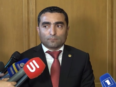 Բացի հիփոթեքով գնած իմ բնակարանից, ես որեւէ անշարժ գույք ձեռք չեմ բերել. ասում են՝ «Գոլդեն Փելես»-ն էլ է իմը. Պետրոսյան