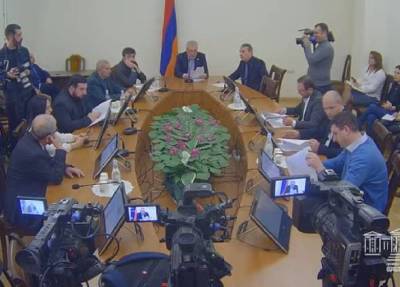 Newspaper: Armenia ruling power planning amendment to parliament regulation