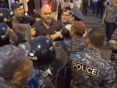 «Նիկոլ, եթե սիրտդ արյուն է ուզում, այդ արյունն այսօր տեսար. քո իշխանության մենստրուացիան էր այսօր, անհայրենիք»․Աշոտյան