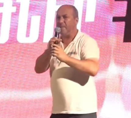 Նիկո՛լ, դու այսօր բերման ենթարկեցիր հերոս տղերքի ծնողներին, դու դրա համար պատասխան ես տալու․ Գեղամ Նազարյան