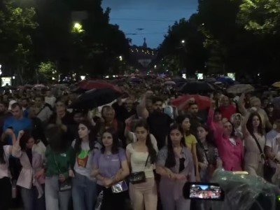 Resistance Movement begins march in Yerevan