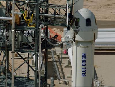 Компания Безоса Blue Origin отправила в космос шестерых туристов