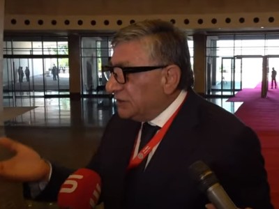 Ես խոնարհվում եմ հերոսների հայրերի առջեւ, բայց իրենք պետք է այդ աճպարարական գործողություններից զերծ մնան. Խ. Սուքիասյան